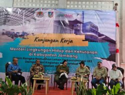 Pj Bupati Jombang Sugiat Meninjau Progres Industri Slag Aluminium Sumobito