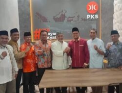 IBH Resmi Terima SK DPP.PKS Sebagai Calon Wali Kota Depok