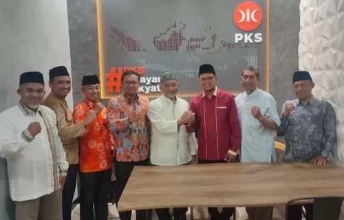 IBH Resmi Terima SK DPP.PKS Sebagai Calon Wali Kota Depok