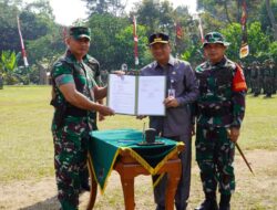 Penutupan TMMD ke-120 Dandim 0814/ Jombang Dampingi Kasdam V/Brawijaya