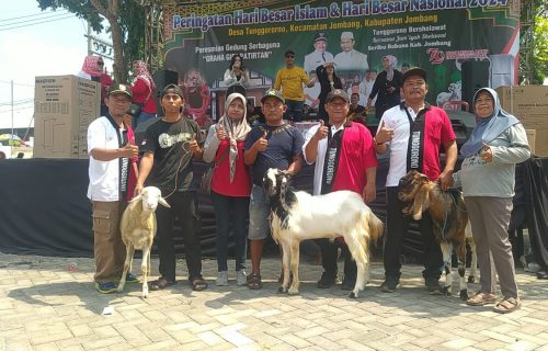 Jalan Sehat Dalam Rangka Memperingati Hari Besar Islam Dan Hari Kemerdekaan RI
