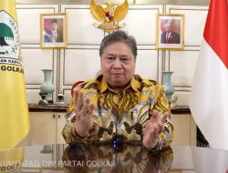 Setelah Menyatakan Mundur Dari Ketum Golkar, Airlangga Tinggalkan Rumah Dinas Menteri