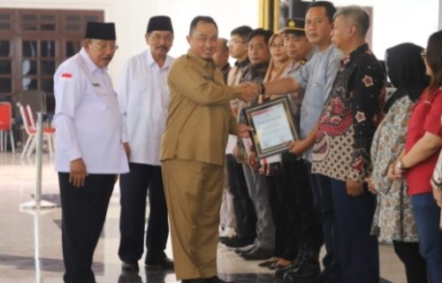 Dewan Kehormatan dan Pengurus PMI Jombang Masa Bakti 2024-2029 Resmi Dilantik