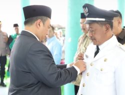 Pj Bupati Jombang Lantik Kepala Desa Antar Waktu Desa Trawasan