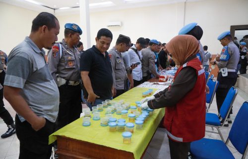 Antisipasi Penyalahgunaan Narkoba, Polres Jombang Gelar Tes Urine Dadakan