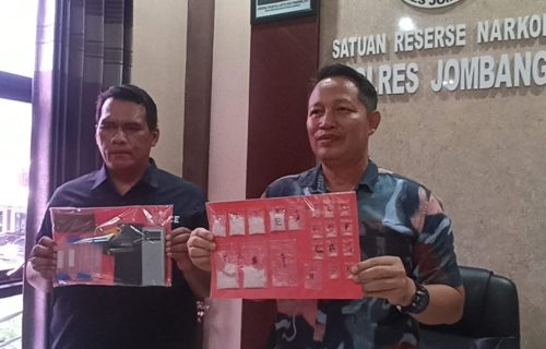 2 Residivis Narkoba Ditangkap di Jombang, Polisi Temukan 56,80 Gram Sabu