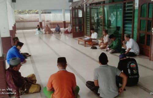 Rapat Persiapan Peringatan Rojabiyah dan Harlah NU Ke-102 Digelar di Masjid Al-Khoir Desa Megaluh