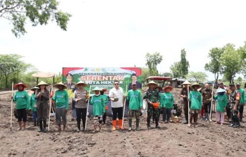 Polres Mojokerto kota siap dukung ketahanan pangan,tanam jagung serentak 1 juta hektar.