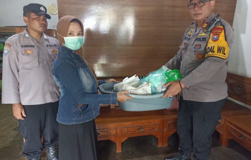 Polisi Gerak Cepat Selamatkan Bayi yang Ditemukan Warga