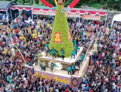 Event Andum Alpukat Tinggi 10 Meter Dihadiri Ribuan Masyarakat di Wonosalam Jombang 