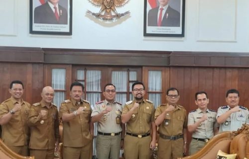 Kepala BPN Mengadakan Pertemuan Dengan Bupati Nganjuk