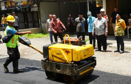 Menjelang Lebaran 1446H, Bupati Jombang Atasi Jalan Rusak