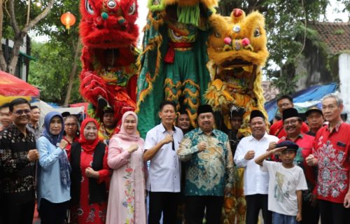 Semarak Acara Festival Pecinan 2025 Dihadiri Bupati dan Wakil Bupati Jombang