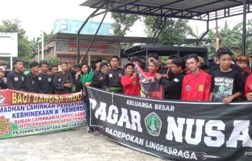 Pagar Nusa Padepokan Lingpasraga bagi takjil unik
