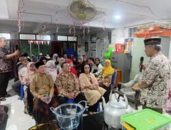 Warga Rukun Tetangga 03 /10 Depok Utara Laksanakan Halal Bi Halal