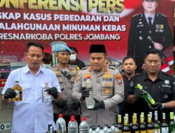 Polres Jombang Ungkap Sindikat Pengedar Minuman keras berbagai merek.