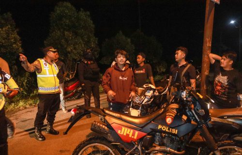 Cegah Premanisme dan Kejahatan Jalanan, Polres Jombang Gelar Patroli Sepertiga Malam