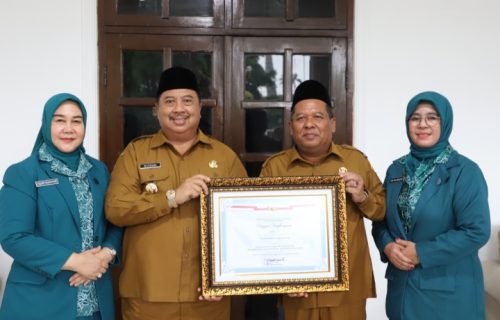 Jombang Raih Predikat Pelayanan Prima Dari Kementerian PANRB