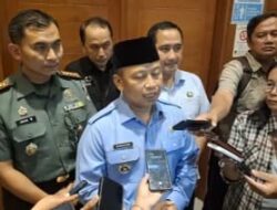 SUFIAN SURI – CHANDRA BIKIN GEBRAKAN LAGI, 33 SEKOLAH SWASTA TANDA TANGANI MoU SEKOLAH GRATIS