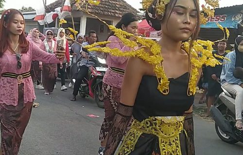 Tanjunggunung Carnival 2025 Suguhkan 11 Sound Horeg, Warga Tumpah Ruah Menyaksikan