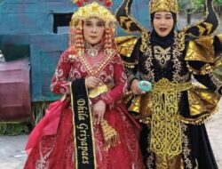 Carnival Desa Brambang 2025 Meriahkan HUT RI ke-80, Kepdes Nurochmah Turun Langsung dalam Pawai Bersama Perangkat Desa