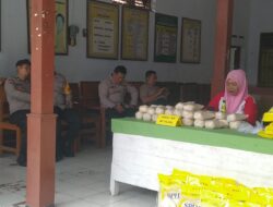 Polres Jombang Gelar Pangan Murah Di Desa Gudo, Warga Serbu Beras Murah