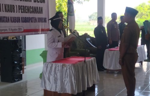 Pelantikan Kaur Perencanaan Desa Pengampon, Pj Kades Tekankan Pentingnya Perencanaan Pembangunan Desa