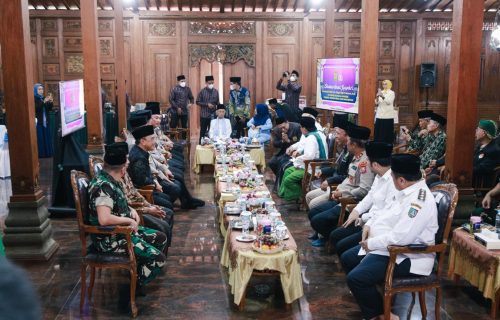 Tingkatkan Sinergitas Polri dengan Ulama, Kapolri Silaturahmi ke Pondok Pesantren Syiddiqiyah Ploso Jombang