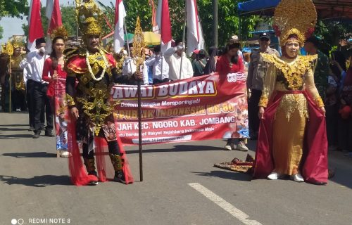 Semarak Pawai Budaya Desa Gajah Meriahkan HUT ke-80 RI