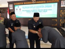 Kabupaten Jombang Berangkatkan Kafilah MTQ ke Jember, Bupati Warsubi Targetkan Juara Umum