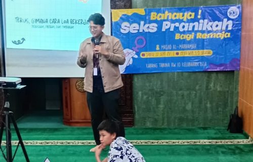 Karang Taruna Rw.10 Beji Gelar Seminar “Bahaya Seks Pranikah Bagi Remaja”