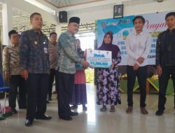 Dinas Sosial Salurkan Bantuan Langsung Tunai DBHCHT untuk Petani Tembakau dan Cengkeh
