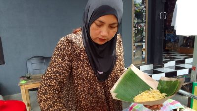 Kuliner Nasi Ampok, Pecel Punten, Dan Sompil Bisa Ditemui Di Gedog Kota Blitar.