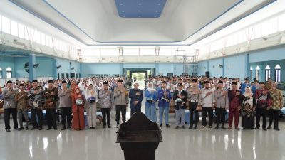 Rakor Lintas Sektoral Operasi Ketupat Semeru 2026, Kasatlantas Polres Kediri Kota Terima Penghargaan