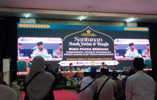 Ponpes Gadingmangu Jombang Salurkan Bantuan Anak Yatim dan Duafa