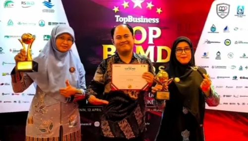 Torehkan Tinta Emas, RSUD Ploso Sandang Predikat Bintang 4 TOP BUMD 2026