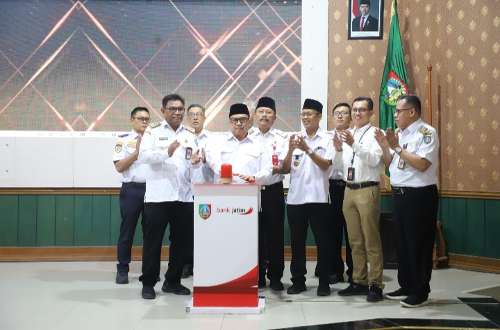 Bupati Jombang Luncurkan Perbup Skrining TBC, Target Eliminasi 2030