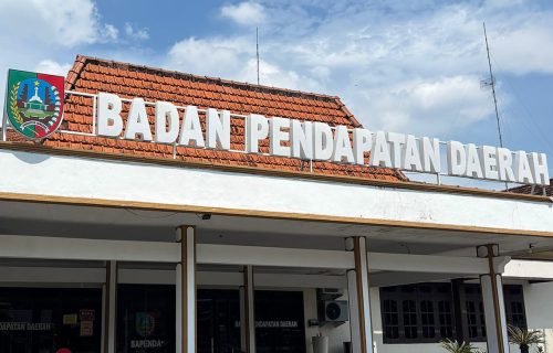 Mengapa Pihak Luar Bapenda Jombang Terima Insentif Pajak? Ini Penjelasan Hukumnya