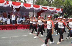 Ada Peserta Lansia 1955! Semangat Gerak Jalan ROJO 2026 Guncang Ngoro
